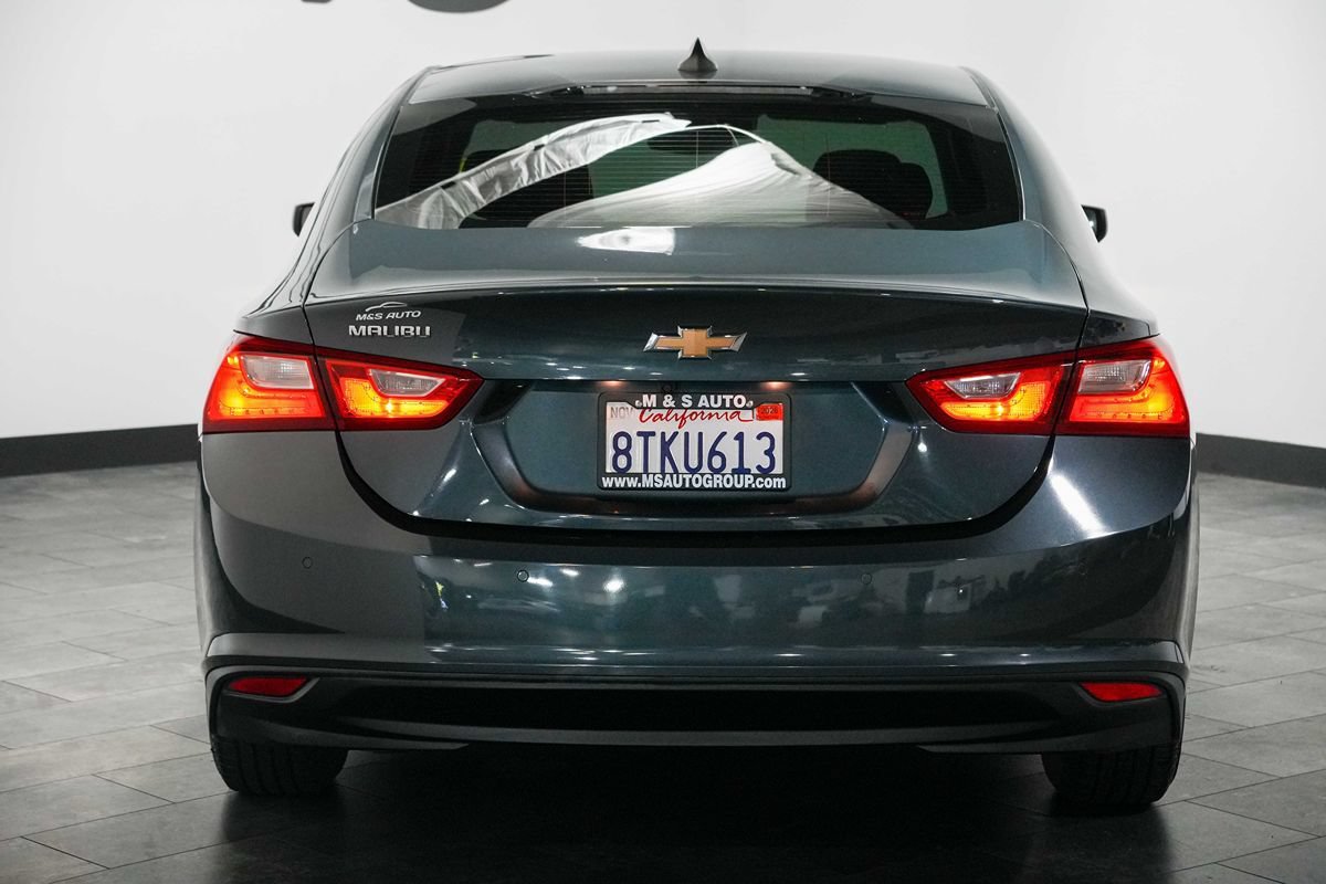 Used 2021 Chevrolet Malibu LS w/ Driver Confidence Package II FWD image 5