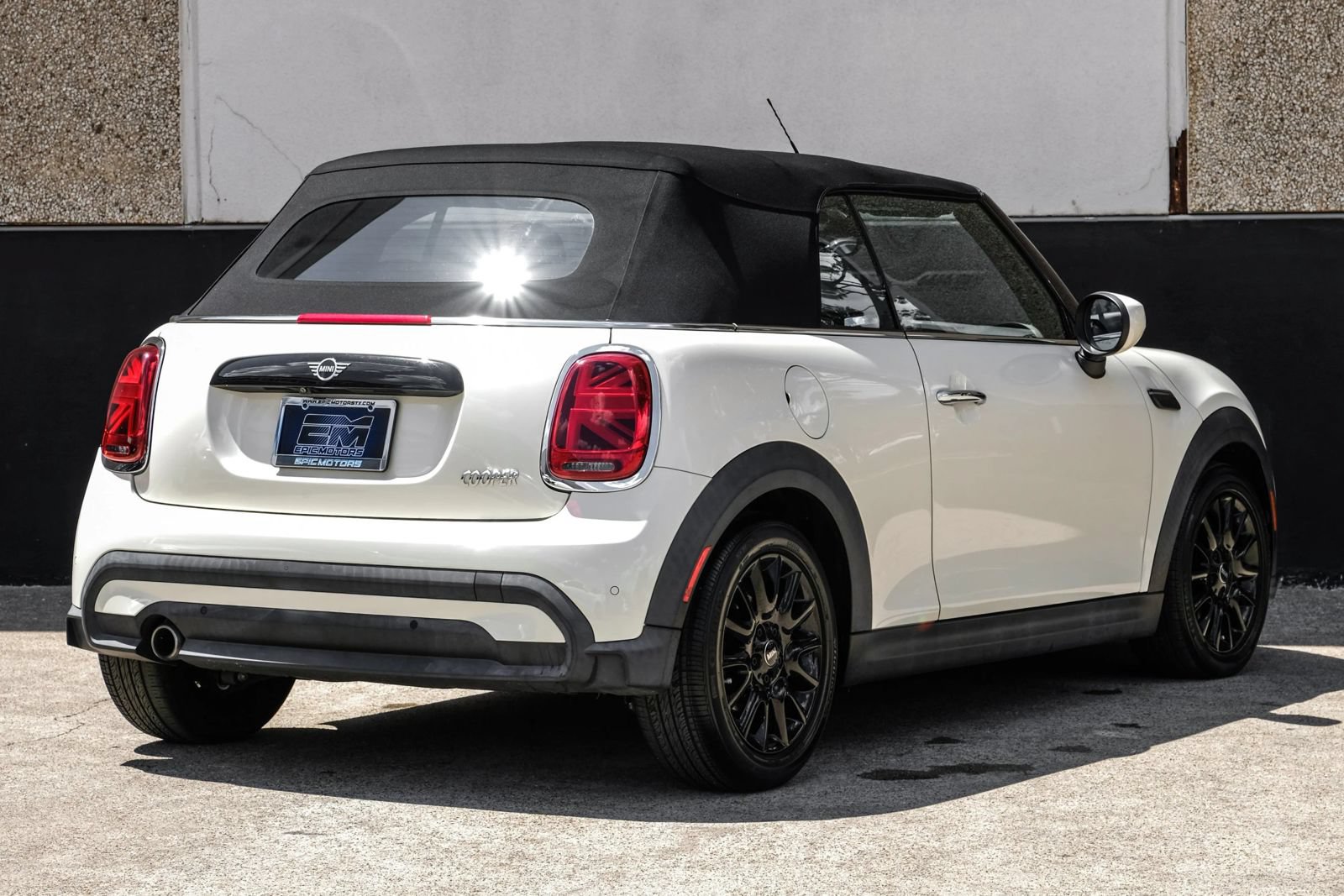 Used 2023 MINI Cooper Convertible FWD image 7