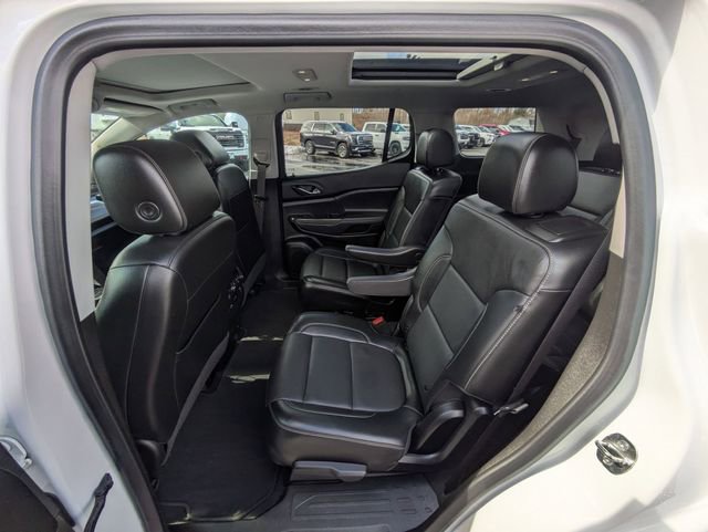 Used 2023 GMC Acadia SLT w/ Elevation Edition image 31