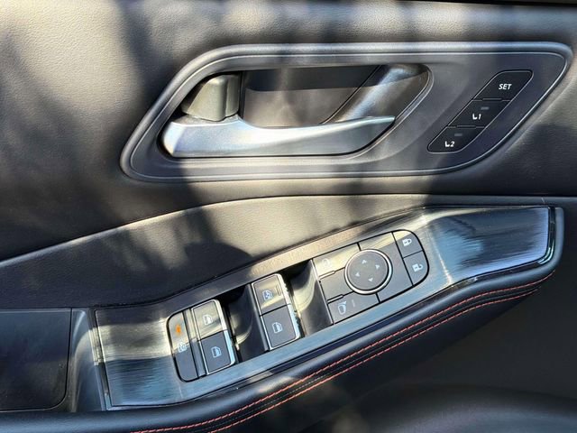 Certified 2025 Nissan Rogue SV w/ Rock Creek Premium Package AWD/4WD image 25