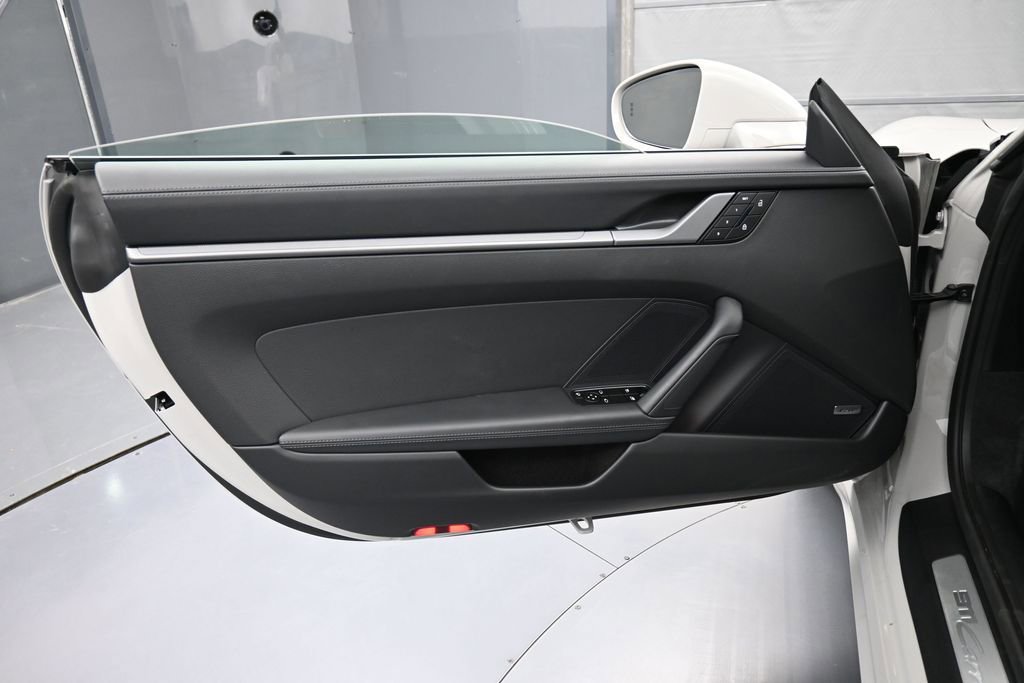 New 2026 Porsche 911 Carrera 4S AWD/4WD image 15