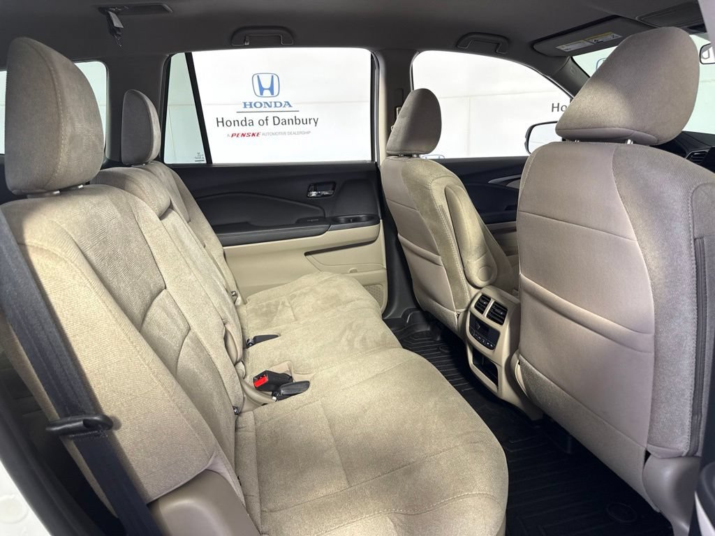 Used 2021 Honda Pilot EX image 8
