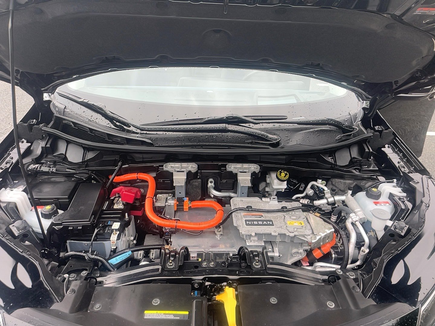 Used 2024 Nissan Ariya AWD image 24