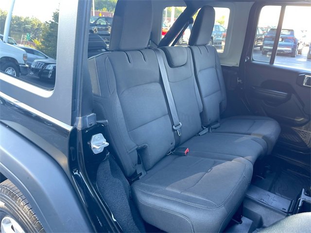 Used 2018 Jeep Wrangler Unlimited Sport S image 25