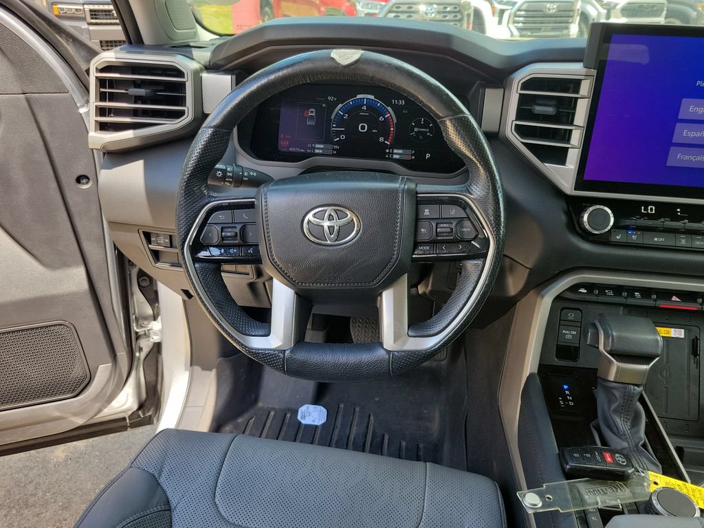 Used 2024 Toyota Tundra Limited AWD/4WD image 20