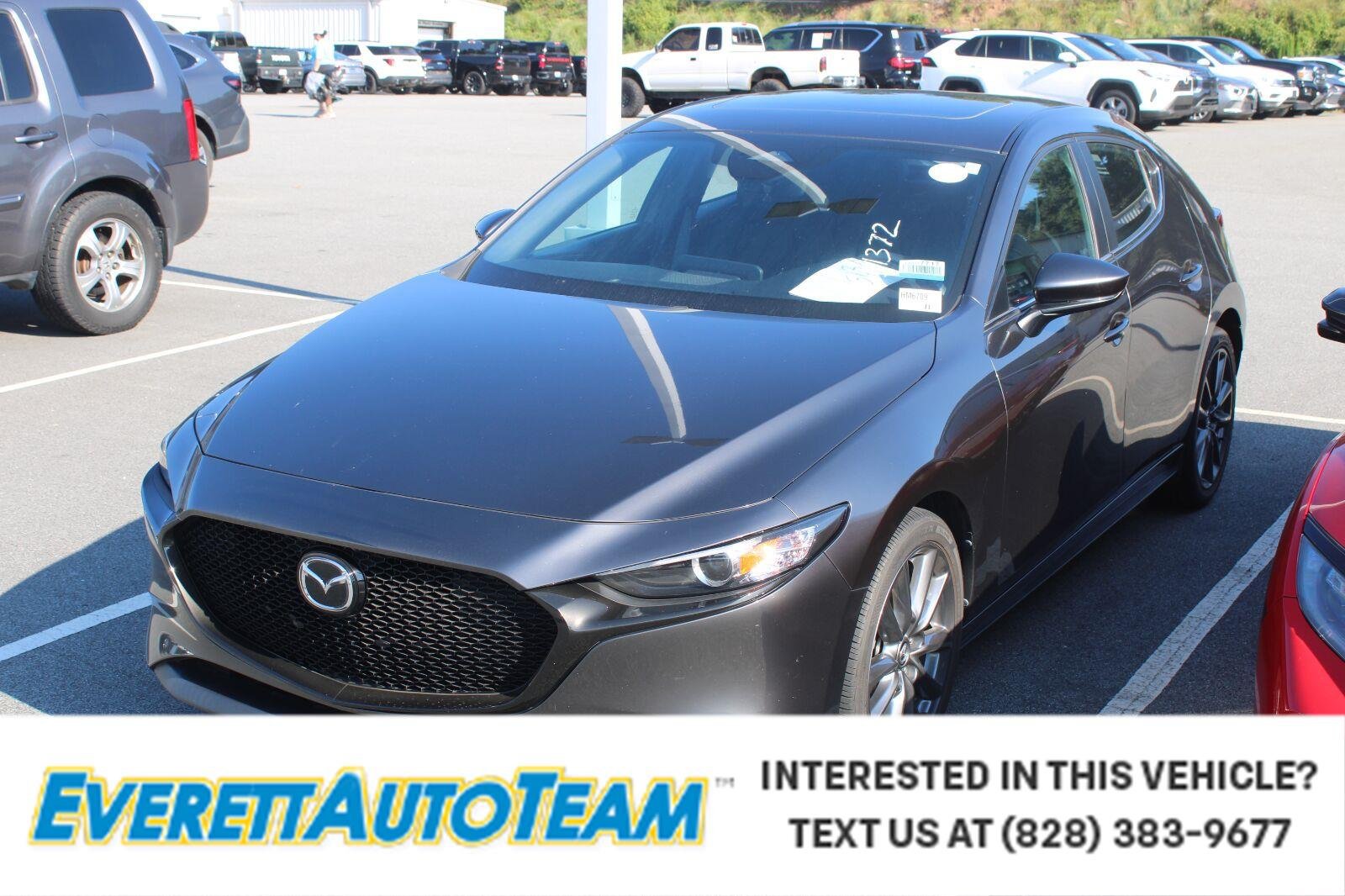 Used 2024 MAZDA MAZDA3 s FWD image 1