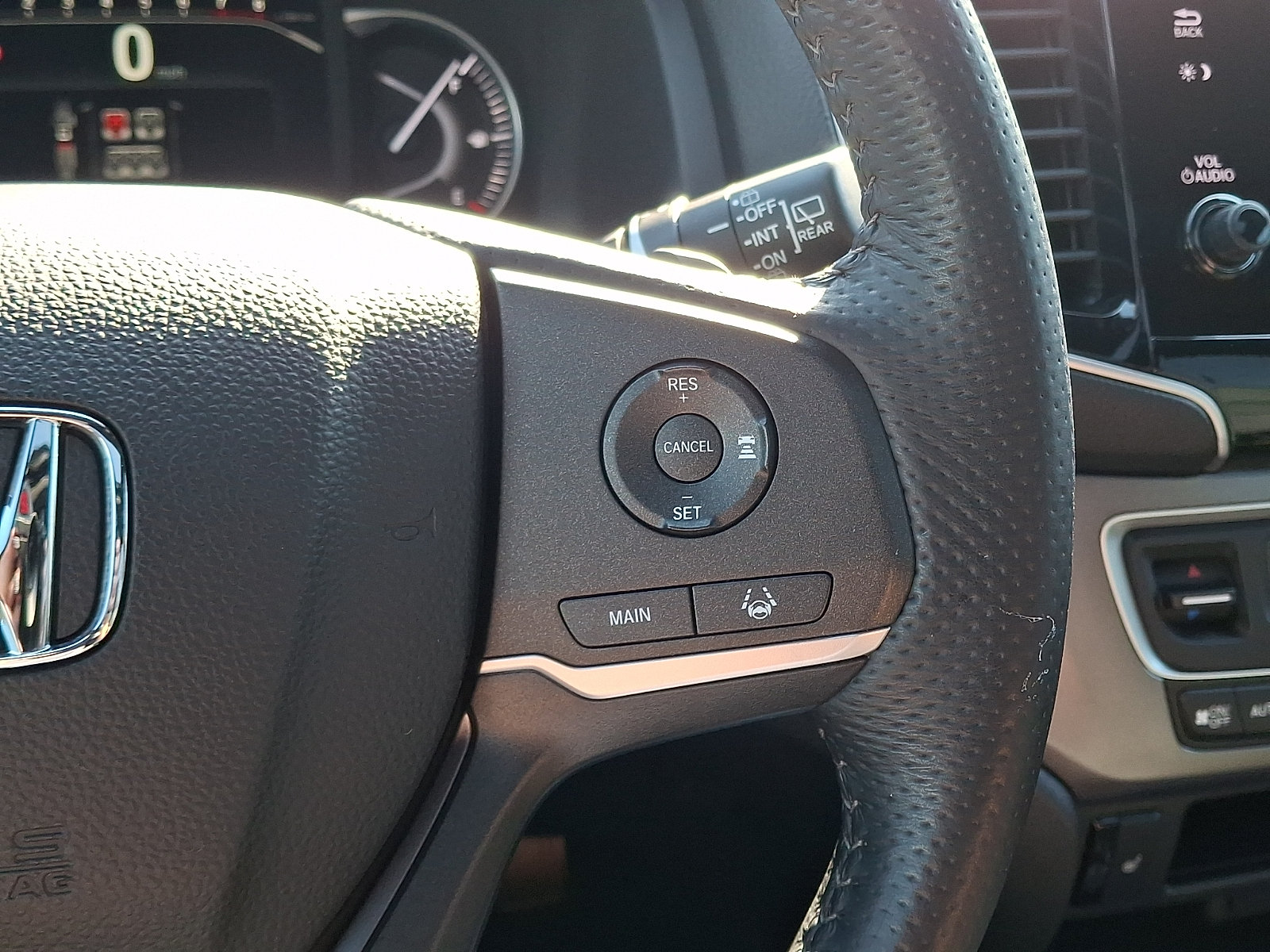 Used 2024 Honda Passport EX-L image 22