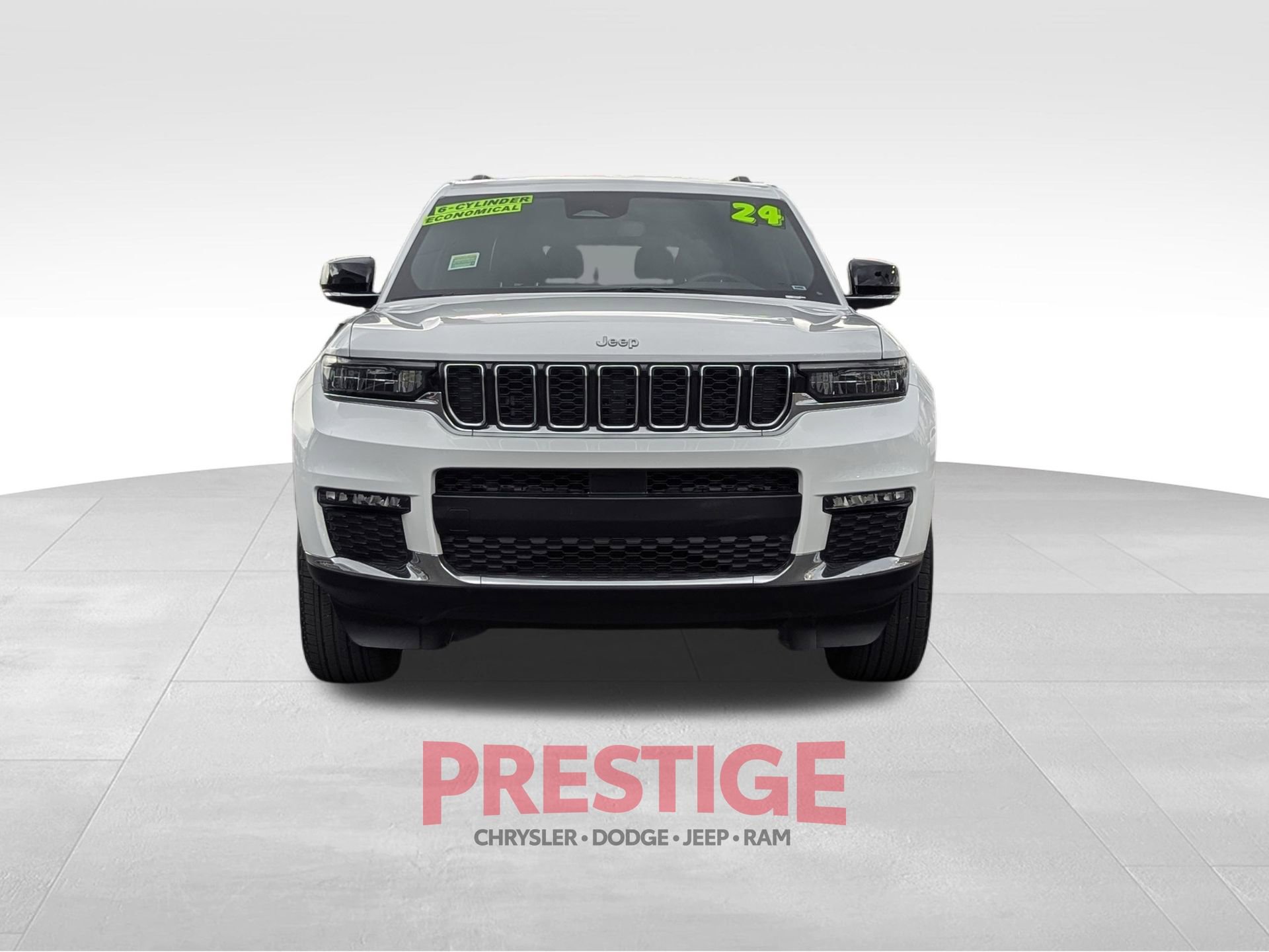 Used 2024 Jeep Grand Cherokee L Limited AWD/4WD image 3