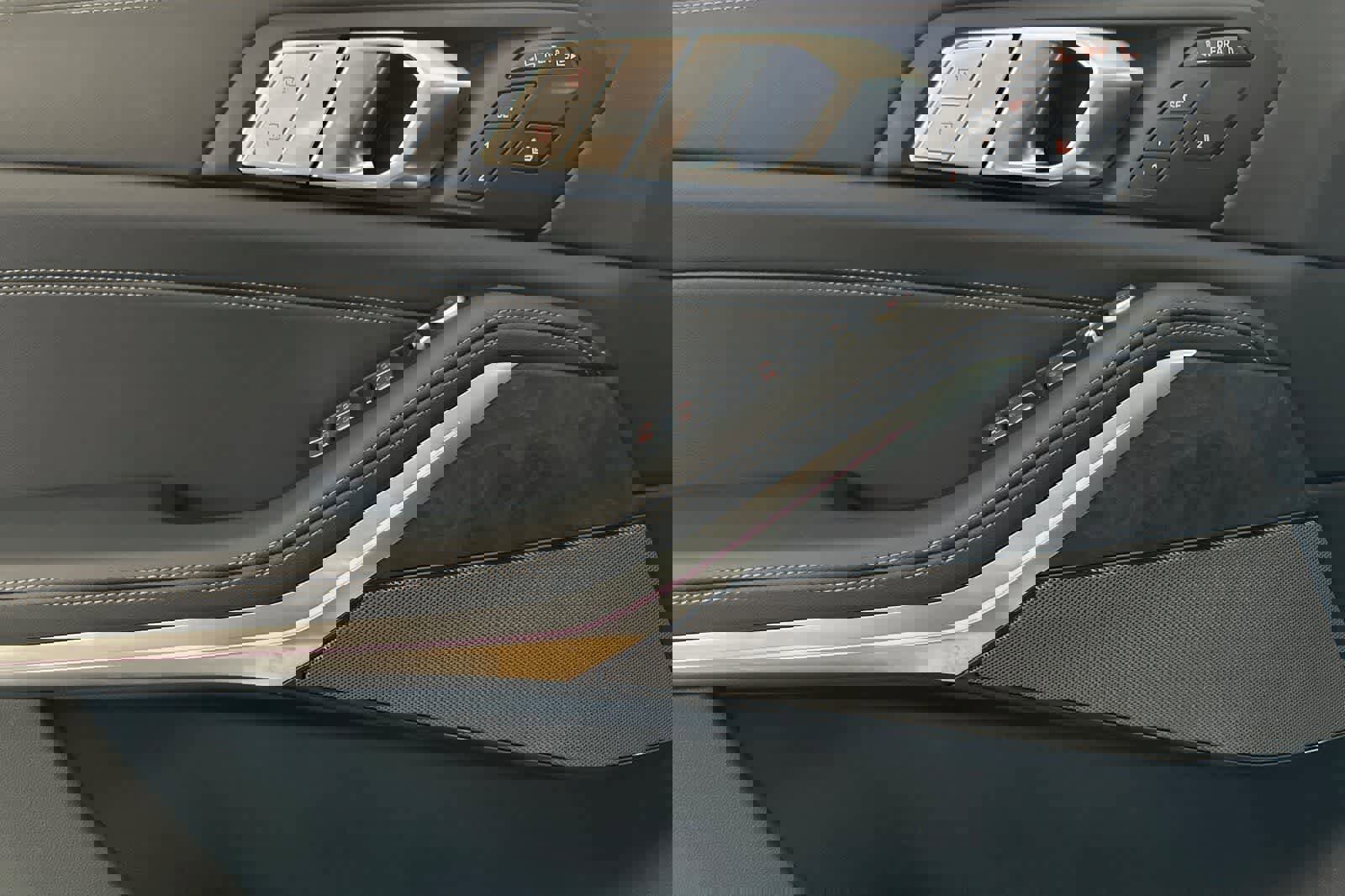 Used 2026 BMW X7 xDrive40i image 12