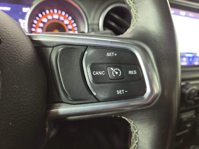 Used 2019 Jeep Wrangler Unlimited Sahara w/ Quick Order Package 24M Moab AWD/4WD image 24
