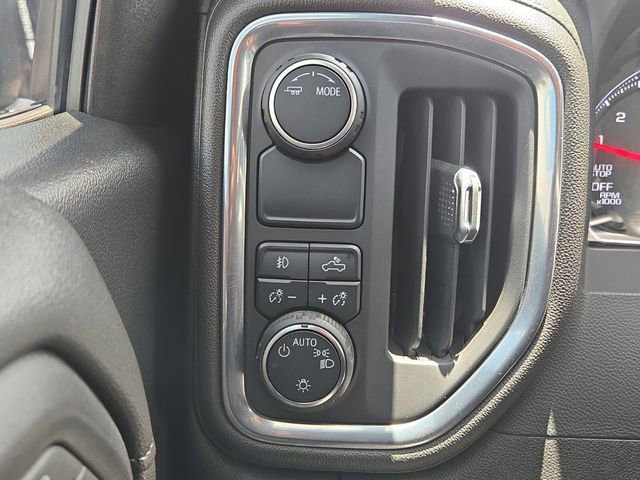 Used 2022 Chevrolet Silverado 1500 RST w/ LPO, Blackout Package RWD image 18