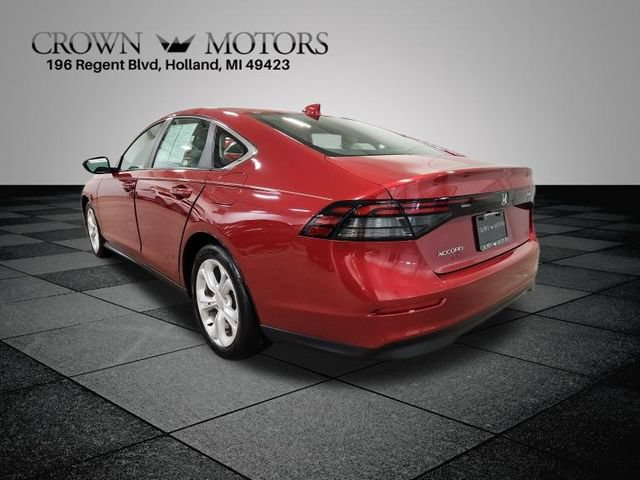 Certified 2023 Honda Accord LX image 5