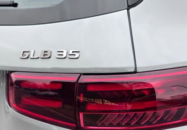 New 2026 Mercedes-Benz GLB 35 AMG 4MATIC image 11