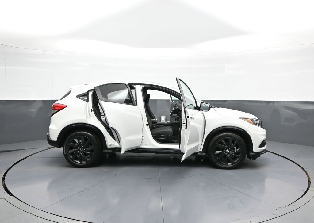 Certified 2022 Honda HR-V Sport image 41