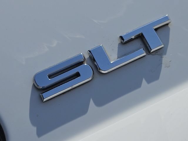 Used 2018 GMC Yukon SLT w/ Open Road Package AWD/4WD image 12
