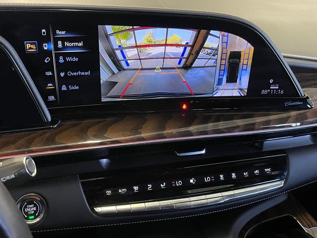 Used 2023 Cadillac Escalade Sport Platinum w/ LPO, ONYX Package AWD/4WD image 39