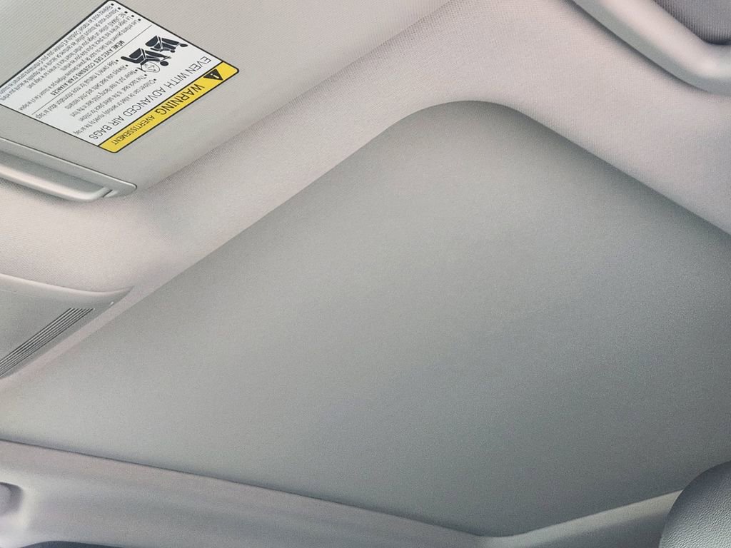 New 2026 MAZDA CX-50 AWD 2.5 Hybrid w/ Cargo Package image 18