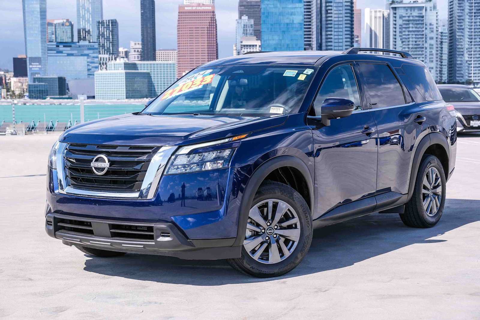 Used 2024 Nissan Pathfinder SV