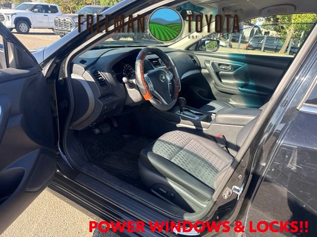 Used 2016 Nissan Altima 2.5 S w/ Power Driver Seat Package FWD image 7