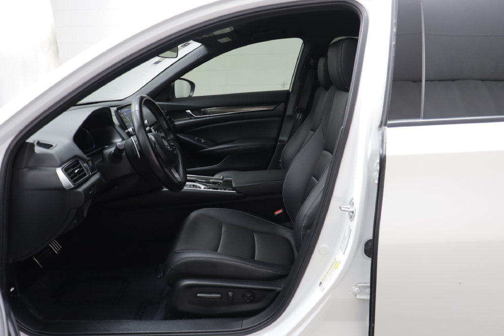 Used 2022 Honda Accord Sport image 5