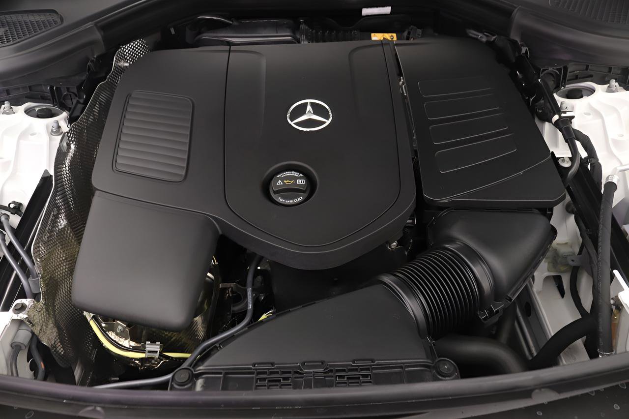 Certified 2026 Mercedes-Benz GLC 300 image 24