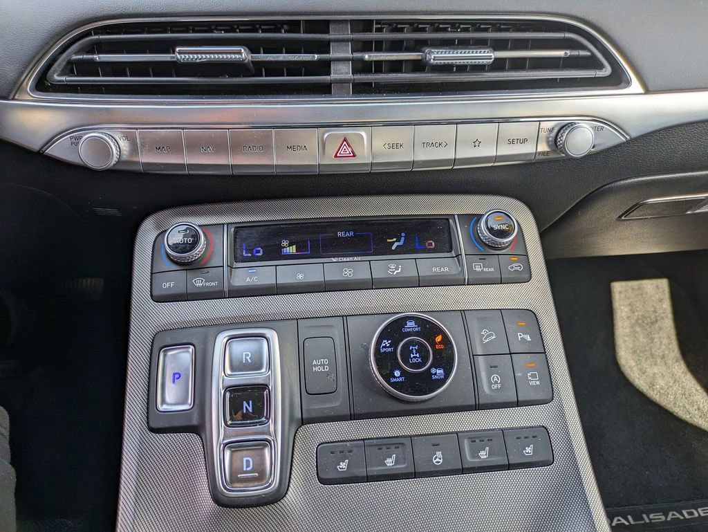 Used 2022 Hyundai Palisade Calligraphy image 19