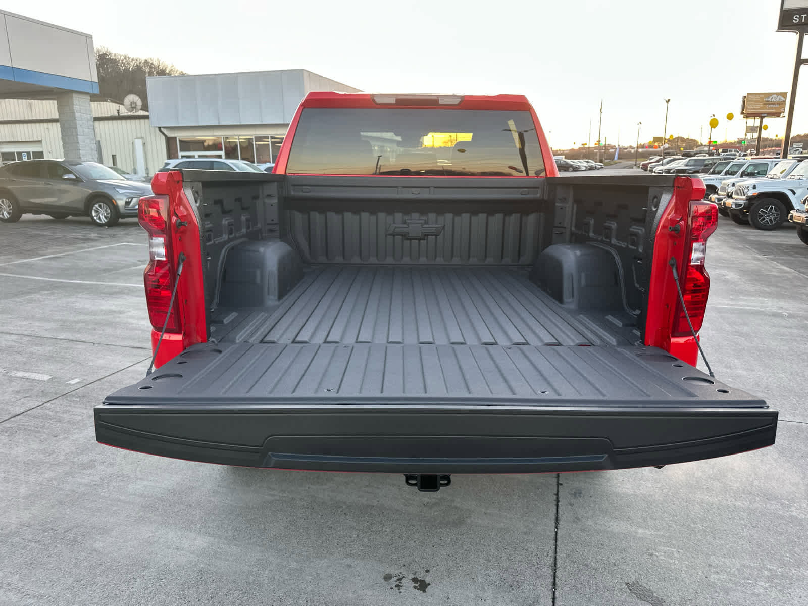 New 2026 Chevrolet Silverado 1500 Custom Trail Boss w/ Turbomax Blackout Package image 9