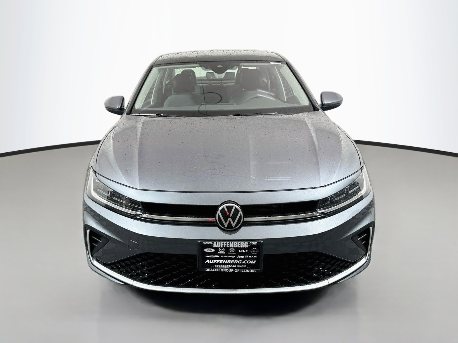New 2027 Volkswagen Jetta SE FWD image 2