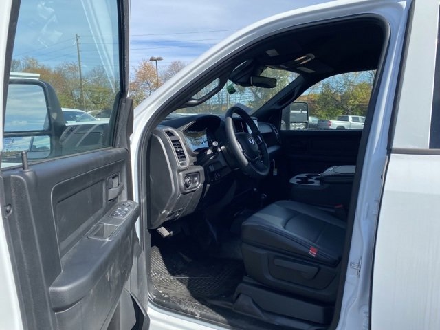 New 2023 RAM 3500 Tradesman w/ Safety Group image 14