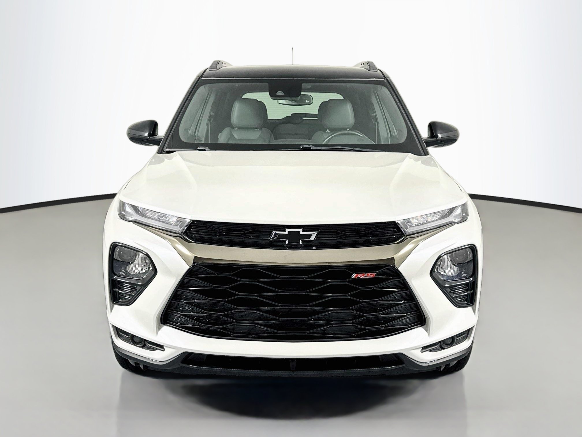 Used 2021 Chevrolet TrailBlazer RS w/ Convenience Package AWD/4WD image 2