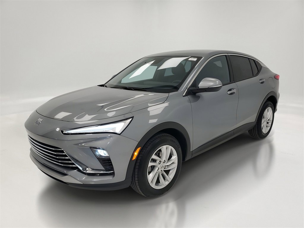 Used 2025 Buick Envista Preferred image 3