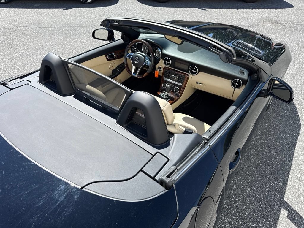Used 2012 Mercedes-Benz SLK 350 image 14