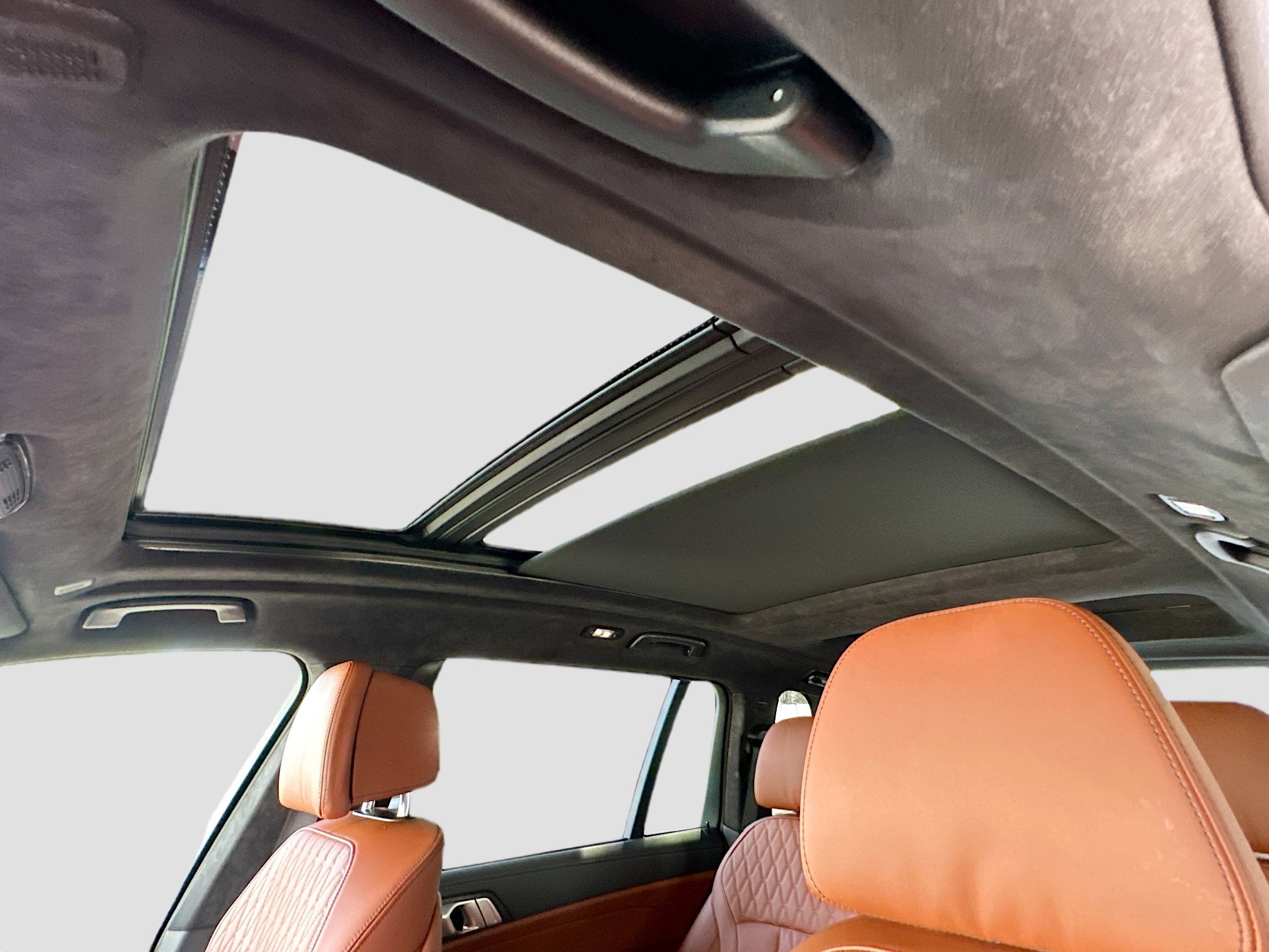 Certified 2024 BMW X7 M60i w/ Executive Package image 23