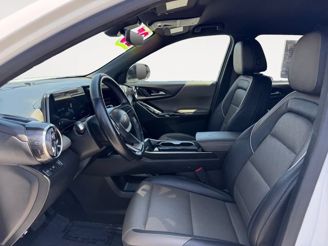Used 2025 Chevrolet Equinox LT w/ Convenience Package II FWD image 9