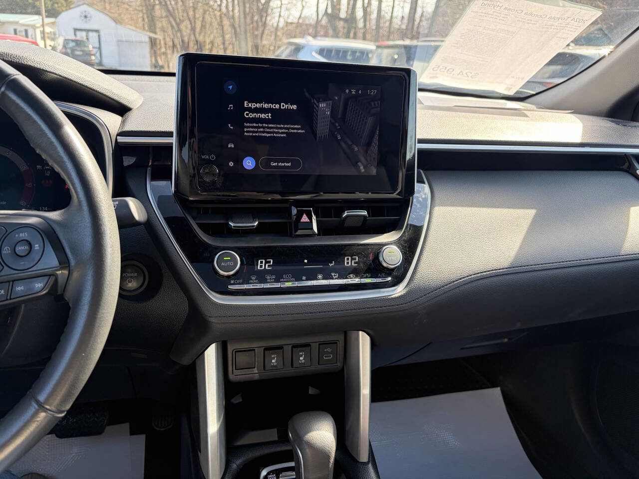 Used 2024 Toyota Corolla Cross AWD Hybrid w/ Convenience Package image 20