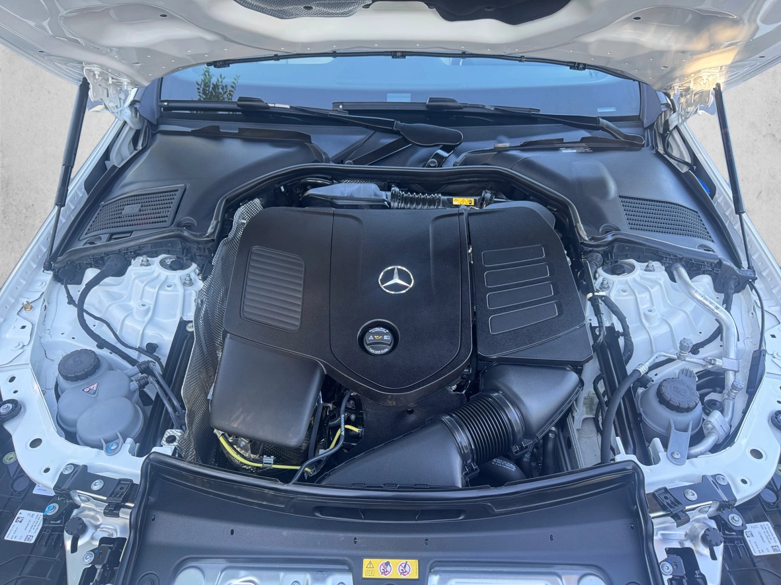Certified 2025 Mercedes-Benz C 300 4MATIC Sedan image 29