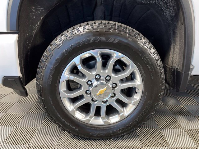 Used 2025 Chevrolet Silverado 2500 LT w/ Z71 Chrome Sport Edition AWD/4WD image 10