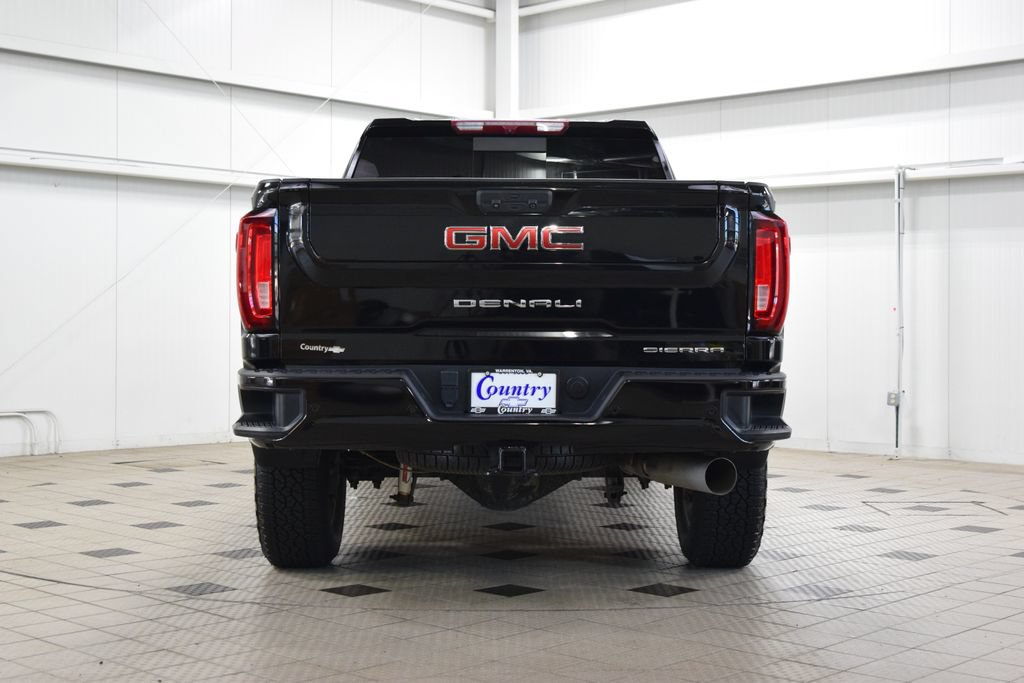 Used 2023 GMC Sierra 3500 Denali AWD/4WD image 7