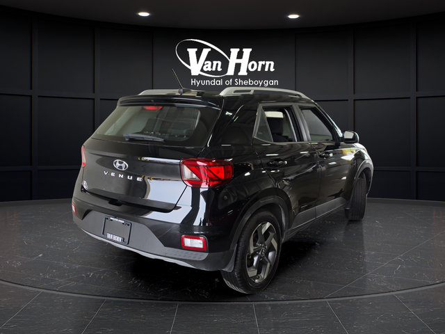 Certified 2025 Hyundai Venue SEL FWD image 7