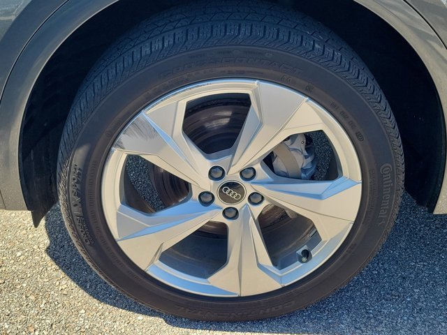 Used 2023 Audi Q5 2.0T Premium Plus image 9