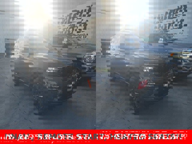 New 2025 Jeep Grand Cherokee Limited w/ Black Appearance Package image 1