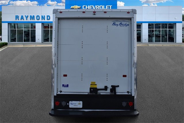 New 2025 Chevrolet Express 3500 w/ Power Convenience Package image 4