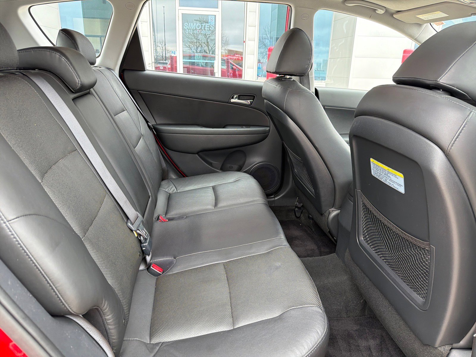 Used 2011 Hyundai Elantra SE image 24