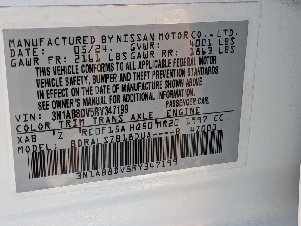Used 2024 Nissan Sentra SR w/ SR Premium Package FWD image 29