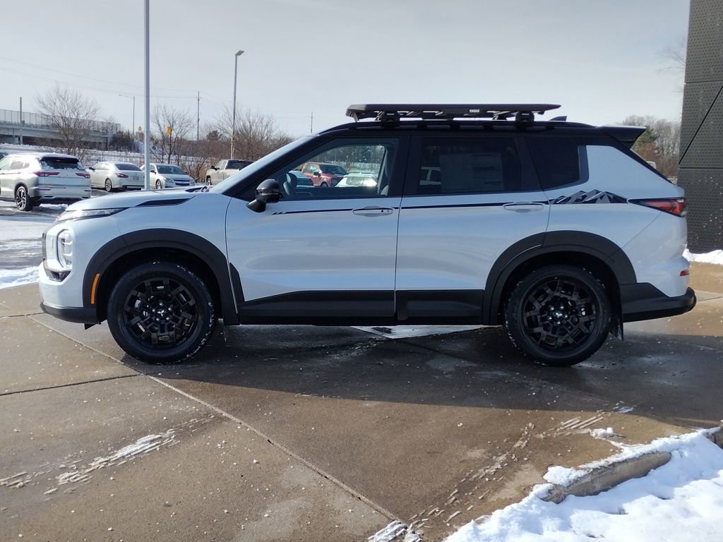 New 2026 Mitsubishi Outlander Trail Edition image 19