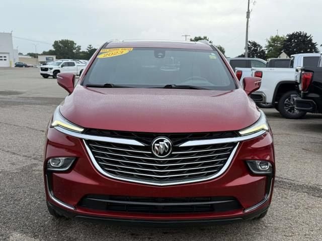 Used 2023 Buick Enclave Premium w/ Experience Buick Package AWD/4WD image 3