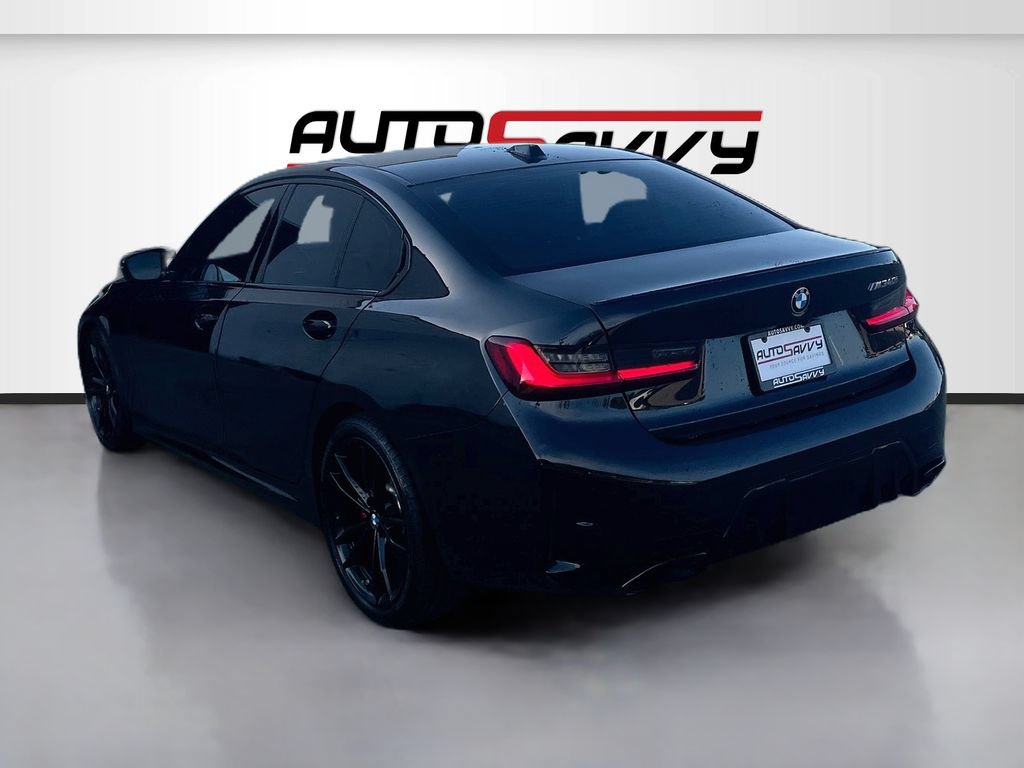Used 2024 BMW M340i w/ Premium Package RWD image 5