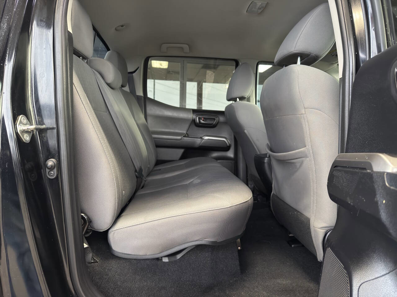 Used 2019 Toyota Tacoma SR5 image 6