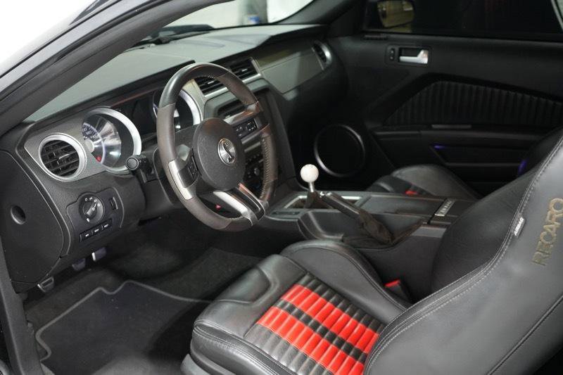 Used 2012 Ford Mustang Shelby GT500 w/ SVT Performance Pkg image 21