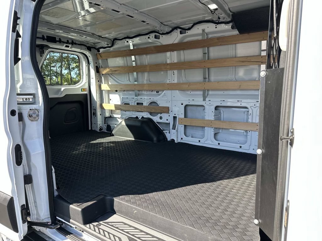 Used 2025 Ford Transit 250 Low Roof w/ Exterior Upgrade Package RWD image 13